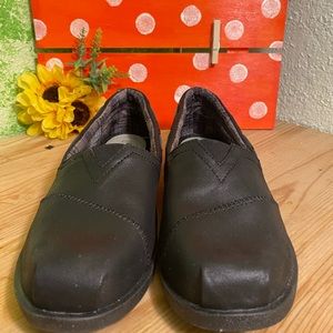 Sketchers bobs black slip on 6.5